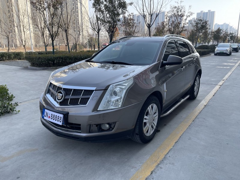 濟寧13年凱迪拉克SRX2