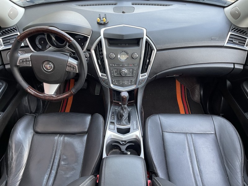 濟寧13年凱迪拉克SRX4