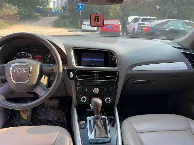 南宁10年奥迪Q55