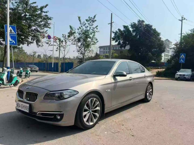 南宁16年宝马5系3