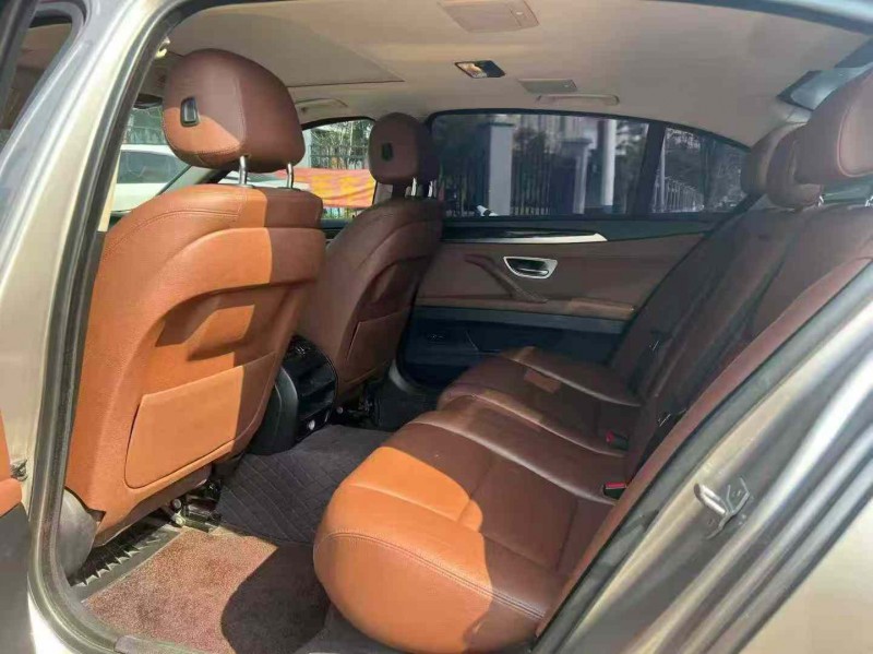 南宁16年宝马5系6