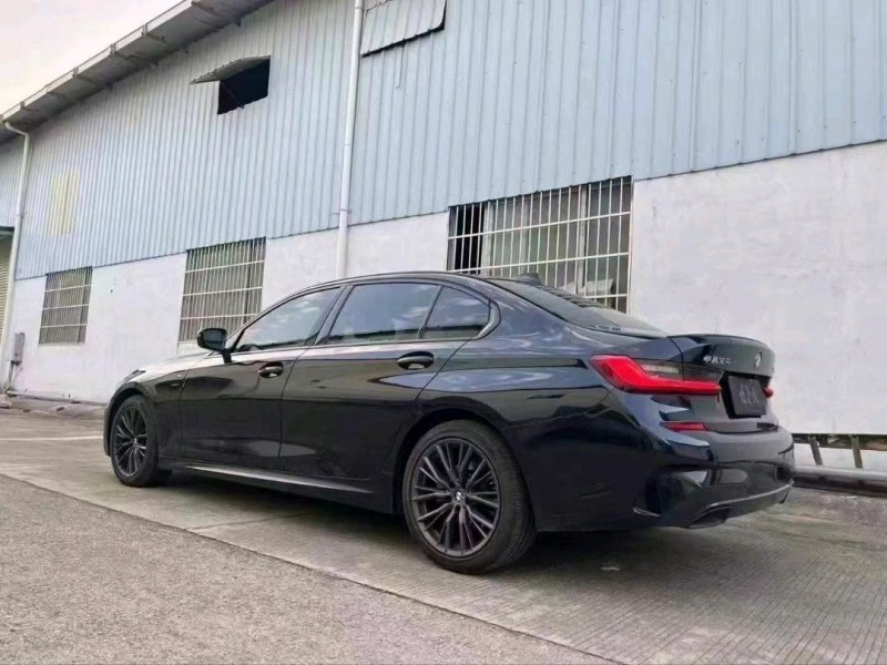 广州21年宝马3系7