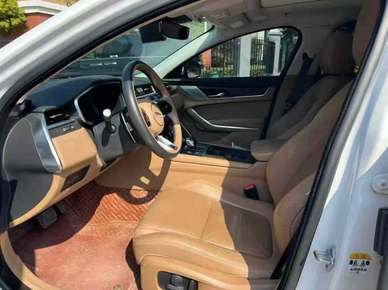 南宁22年捷豹XFL4