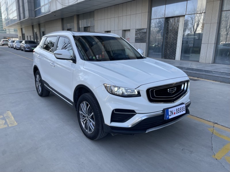 濟寧21年吉利博越3