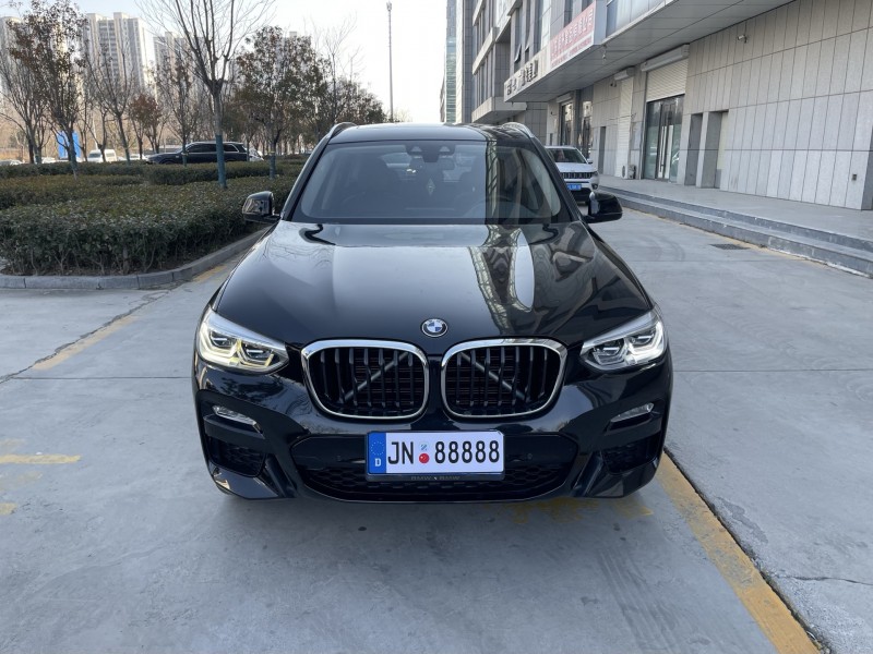 济宁18年宝马X31