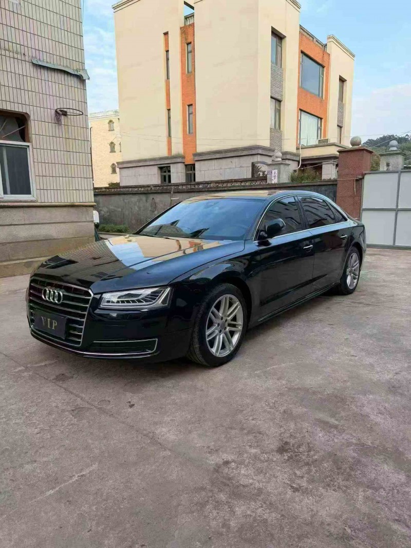 南平17年奥迪A8L3