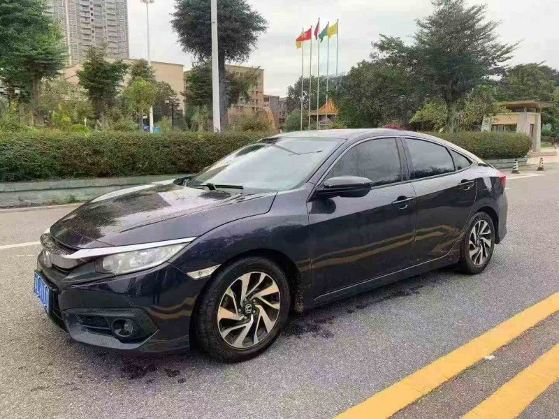 佛山17年本田思域3