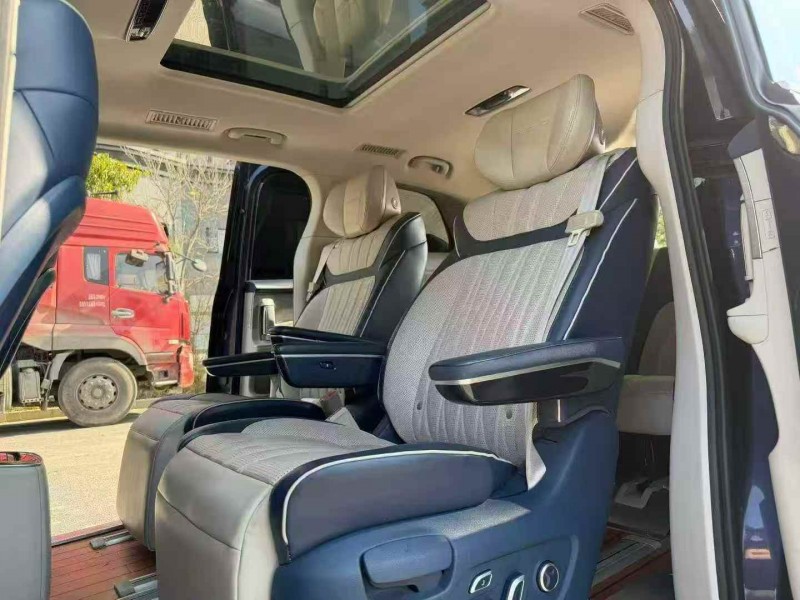 张家界21年荣威IMAX86