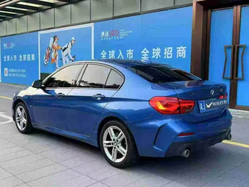 深圳20年宝马1系8