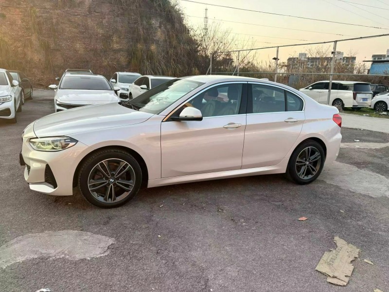 宜昌21年宝马1系2