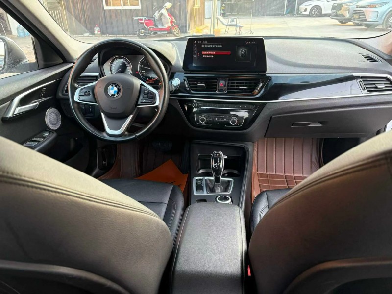 宜昌21年宝马1系5