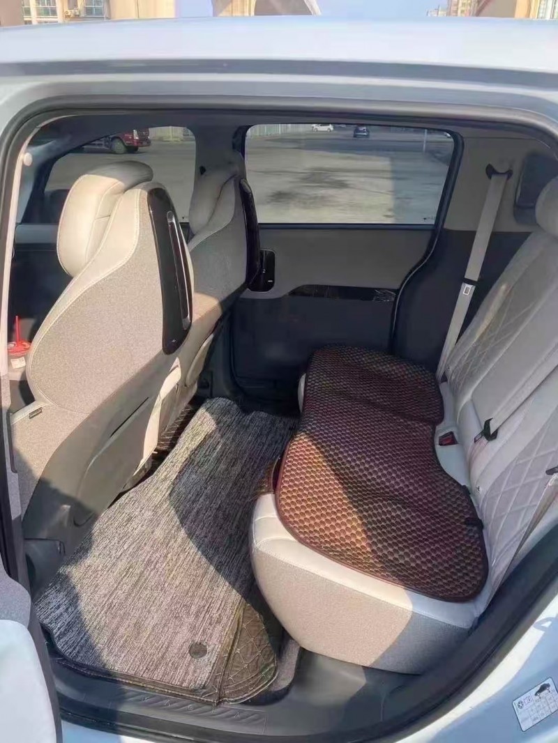 济南25年极狐汽车考拉5