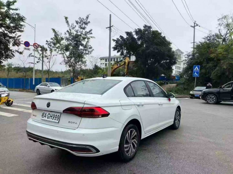 南宁25年大众宝来7