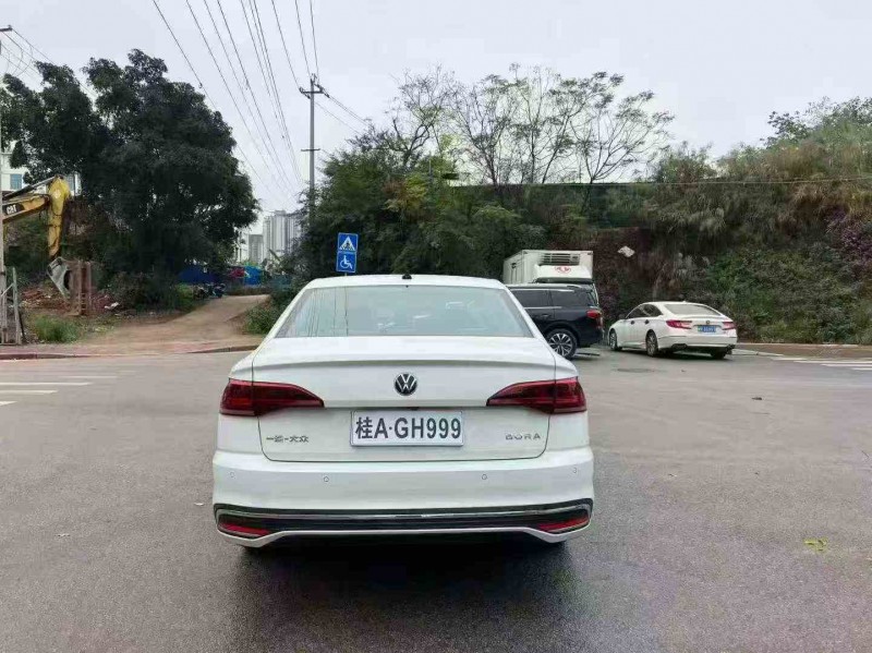 南宁25年大众宝来9