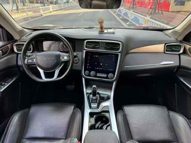 金华19年领克015