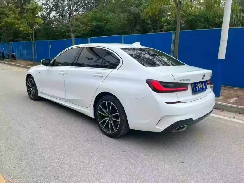 南宁22年宝马3系7