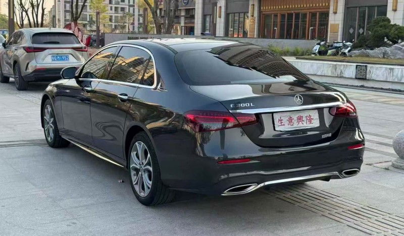 阳江22年奔驰E9