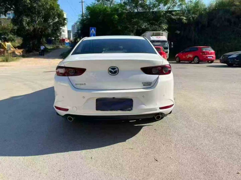 南宁21年马自达昂克赛拉9