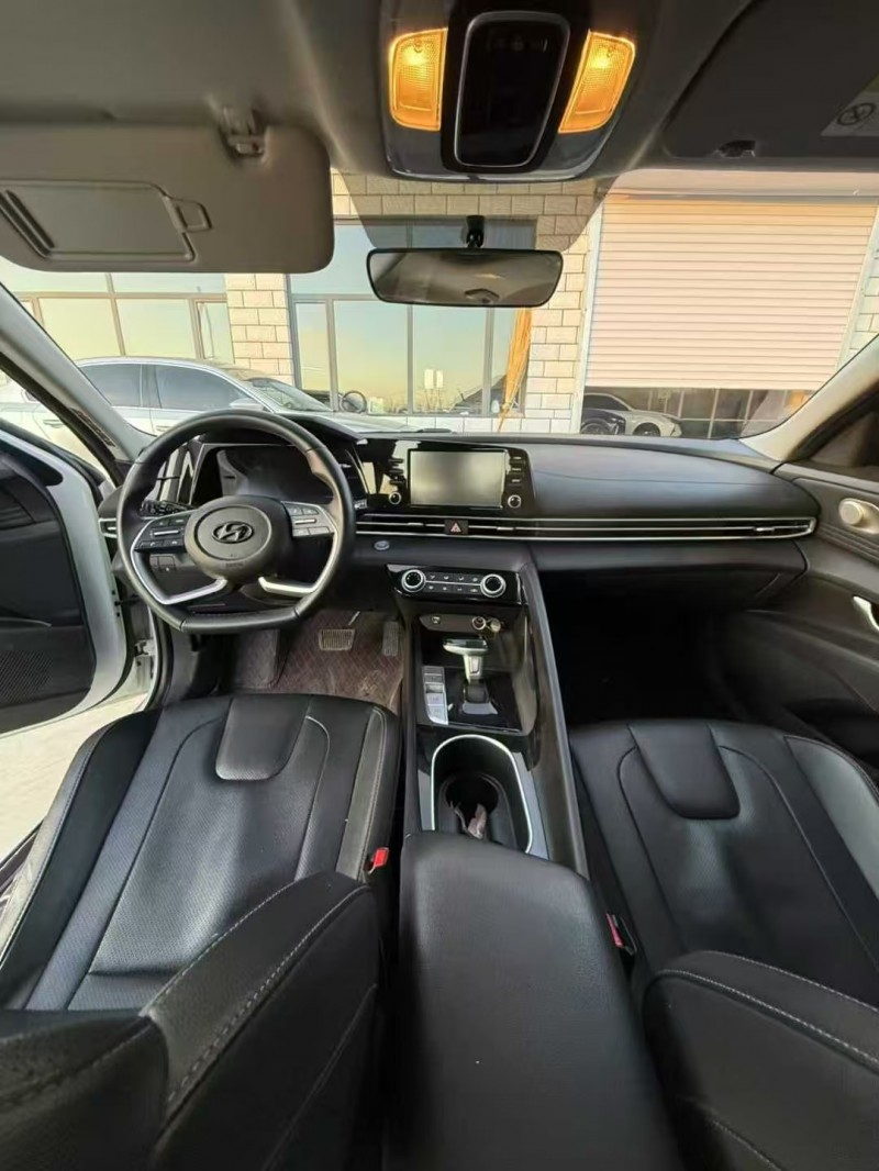 包头23年现代伊兰特6