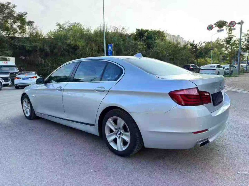 南宁11年宝马5系8