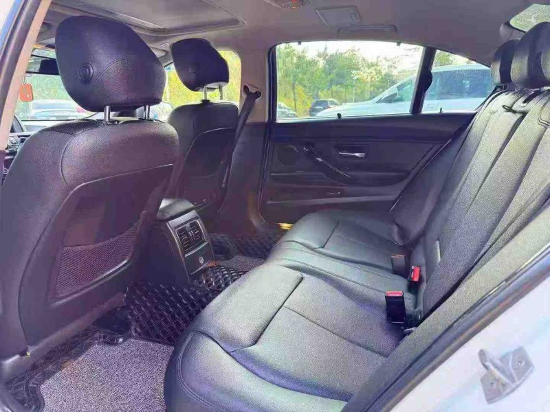 南宁17年宝马3系6