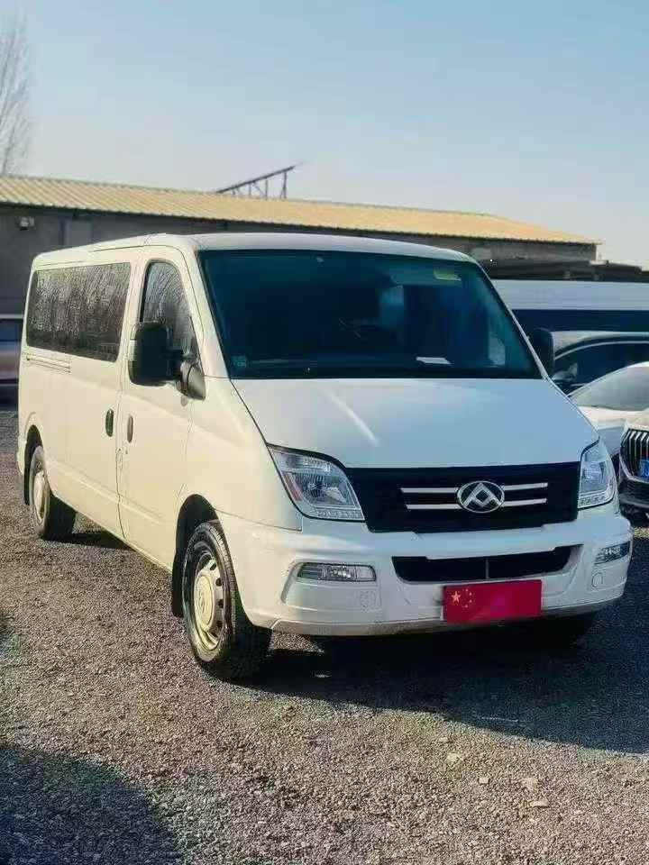 新乡24年大通V802