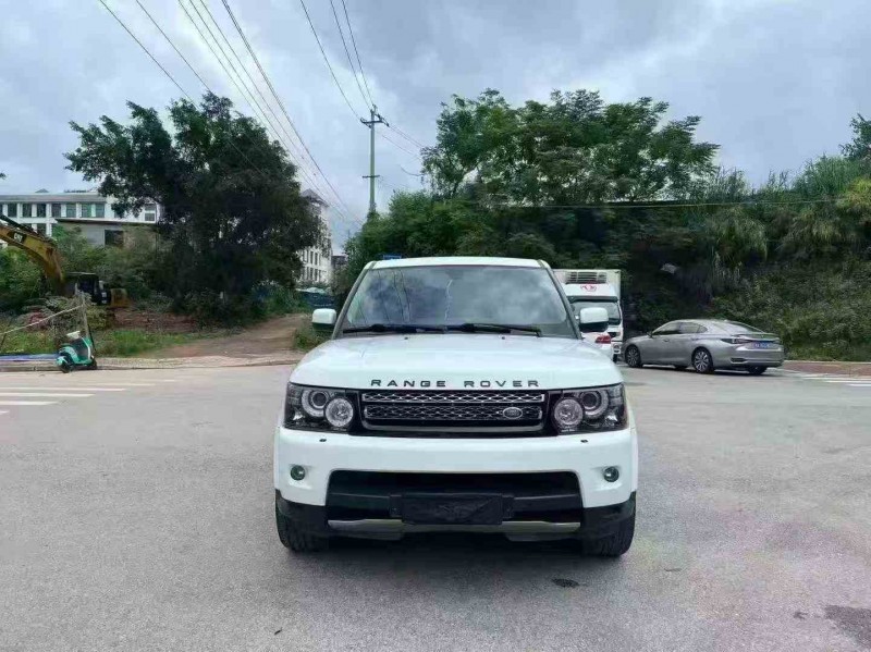 南宁13年路虎揽胜运动1