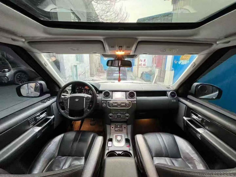 潍坊16年路虎发现5