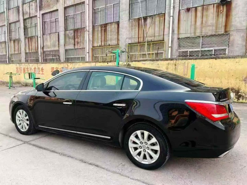 潍坊14年别克君越7