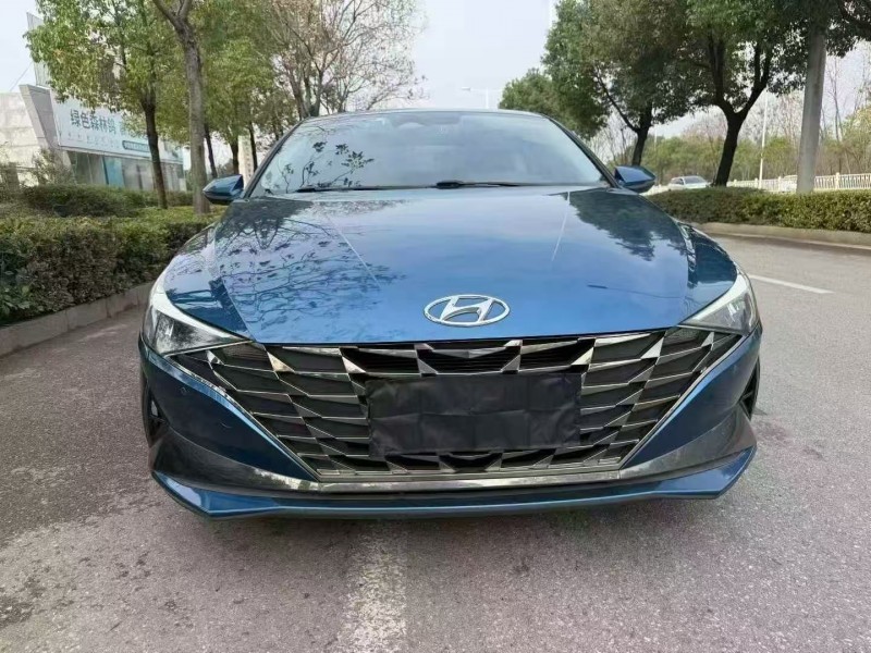 娄底22年现代伊兰特1