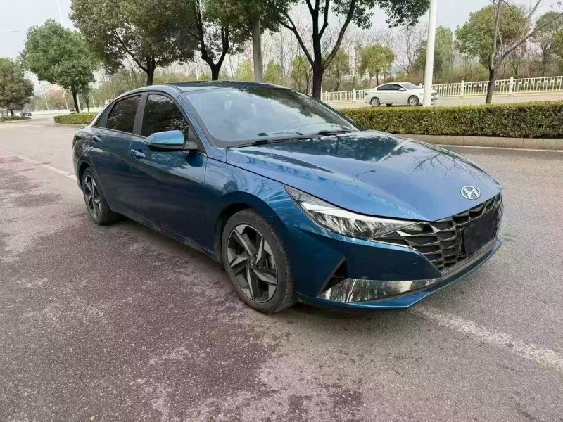 娄底22年现代伊兰特3