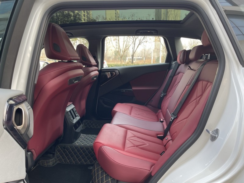 济宁25年宝马X35