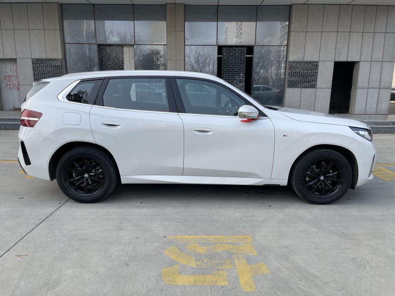 济宁25年宝马X37