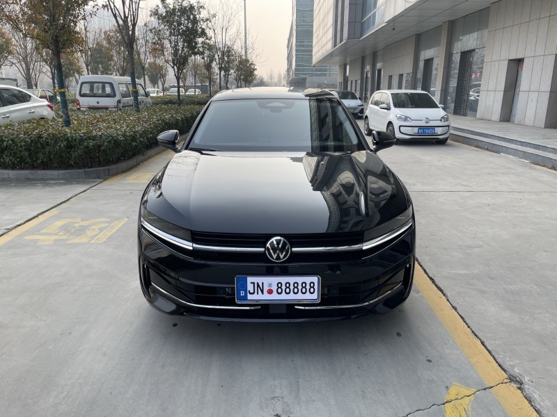 济宁25年大众迈腾1