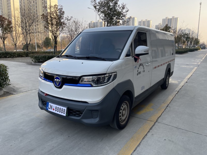 济宁24年福田智蓝精灵2