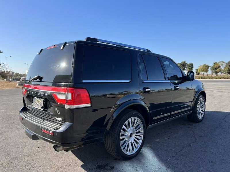 徐州16年林肯领航员5