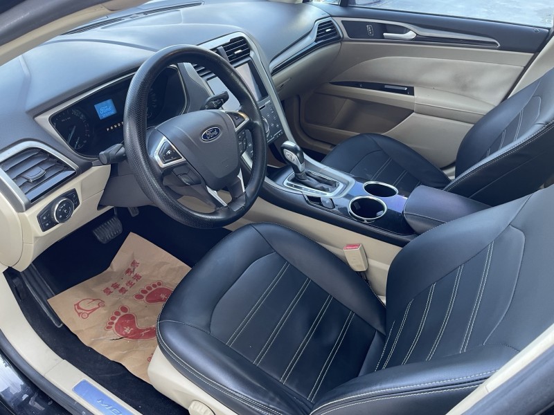 济宁13年福特蒙迪欧6