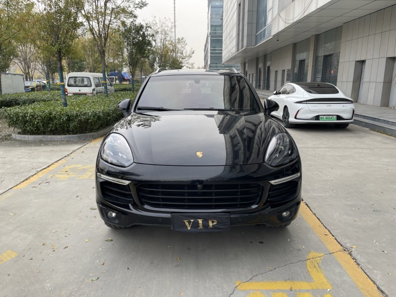 濟寧16年保時捷卡宴1