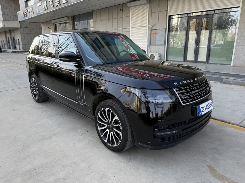 济宁17年路虎揽胜行政3