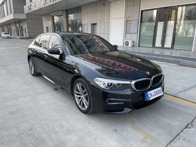 济宁18年宝马5系4