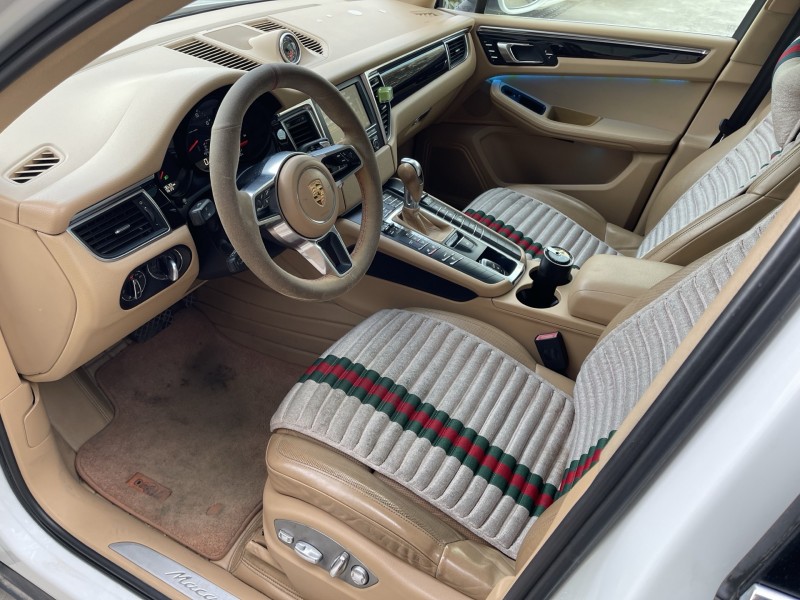 濟寧15年保時捷Macan6
