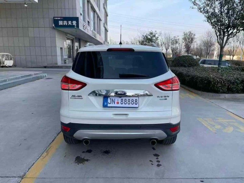 济宁13年福特翼虎9