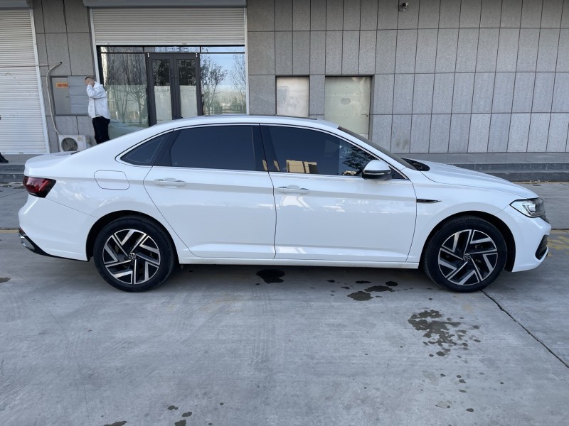 济宁24年大众速腾3