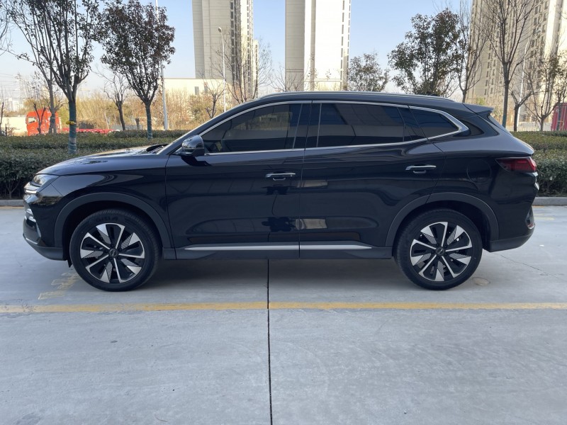 济宁24年比亚迪宋7