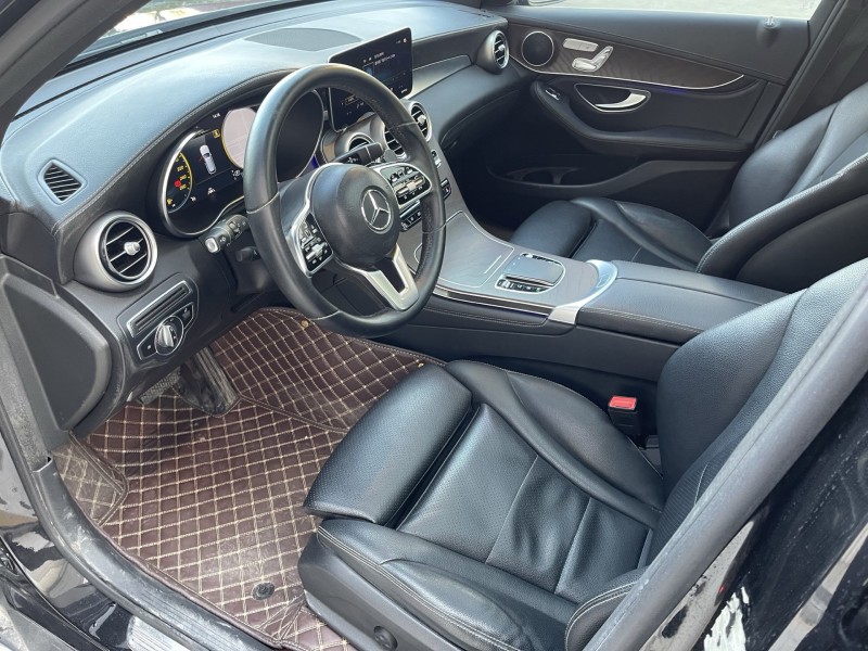 济宁19年奔驰GLC4