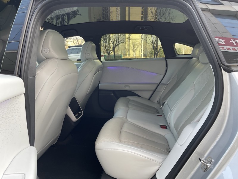 济宁25年小鹏汽车p75