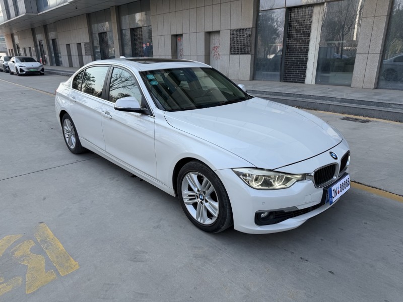 济宁17年宝马3系4