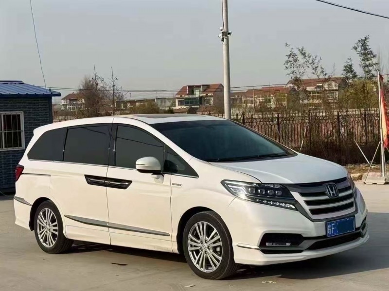 菏泽21年本田艾力绅2