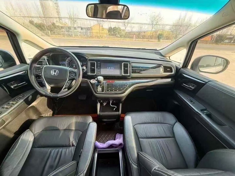 菏泽21年本田艾力绅4