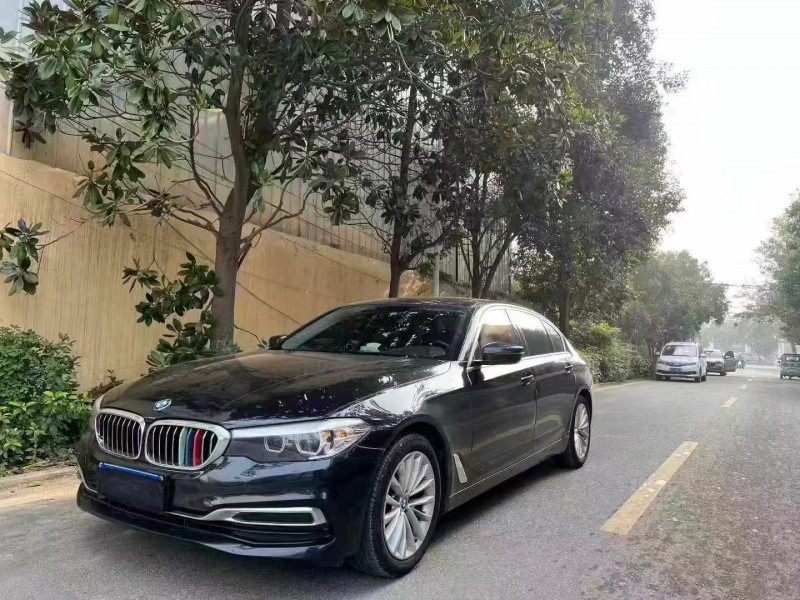 南阳19年宝马5系3